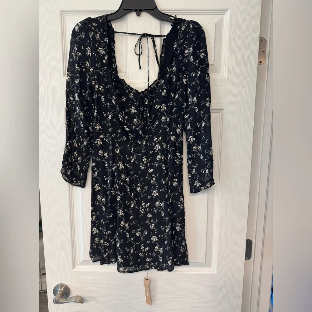 Reformation Remi Dress - Picture 5 of 6